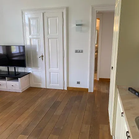 Charles Bridge Apartman Prága